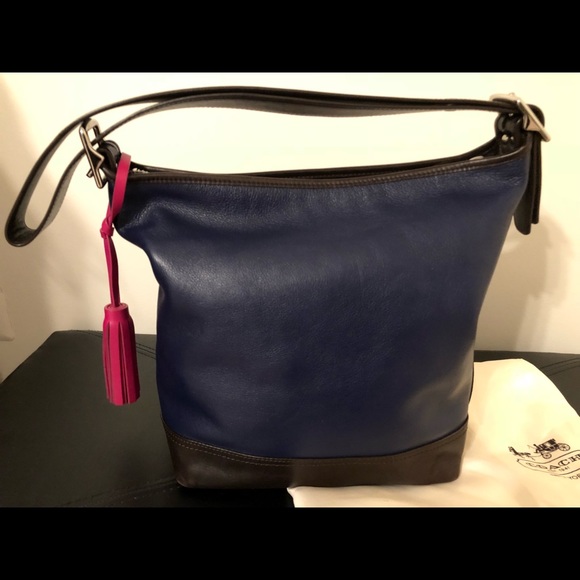 COACH Shoulder Bag - Picture 2 of 9